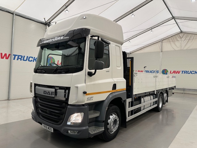 DAF CF 440 6×2 Sleeper Cab Dropside Drawbar Spec