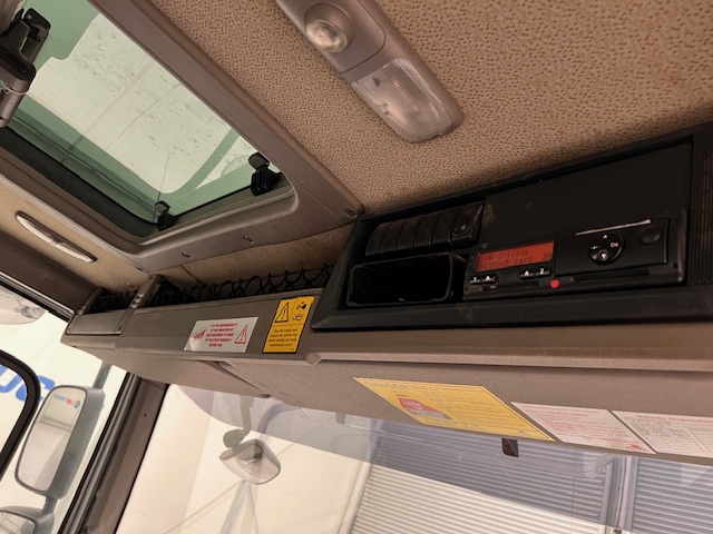 DAF CF85 410 8×4 Day Cab Hookloader Manual
