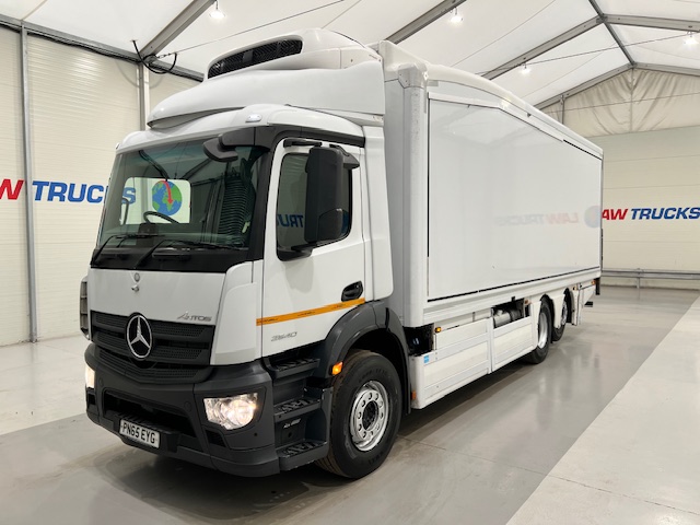 Mercedes Antos 2540 6×2 Rear Lift Day Cab Fridge Box