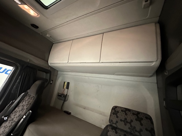 Scania S450 6×2 Midlift Highline Tractor Unit