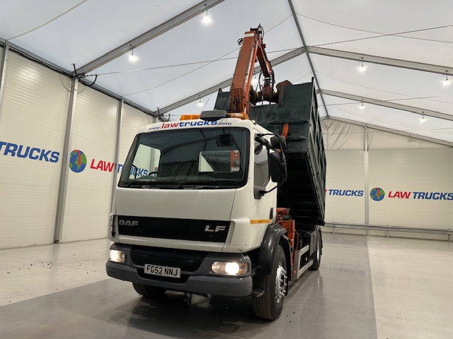 DAF LF55 220 4×2 Steel Tipper Grab Manual