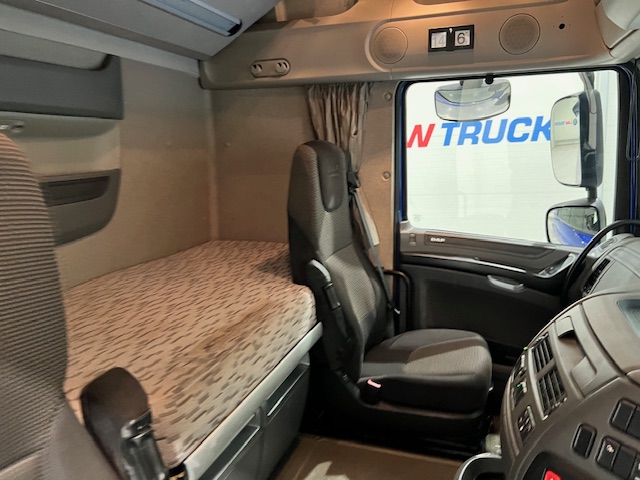 DAF XF 510 6×2 Midlift Tractor Unit