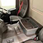 Scania P280 6×2 Rear Lift Day Cab Fridge Box - thumbnail