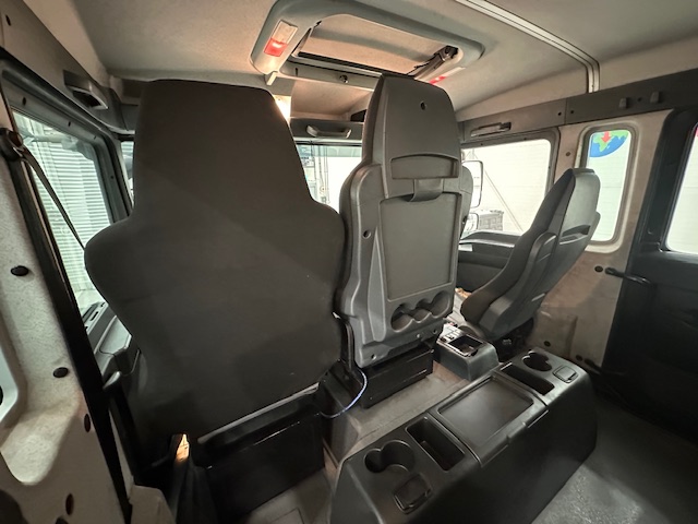 MAN TGL 12.220 Crew Cab Tilt and Slide