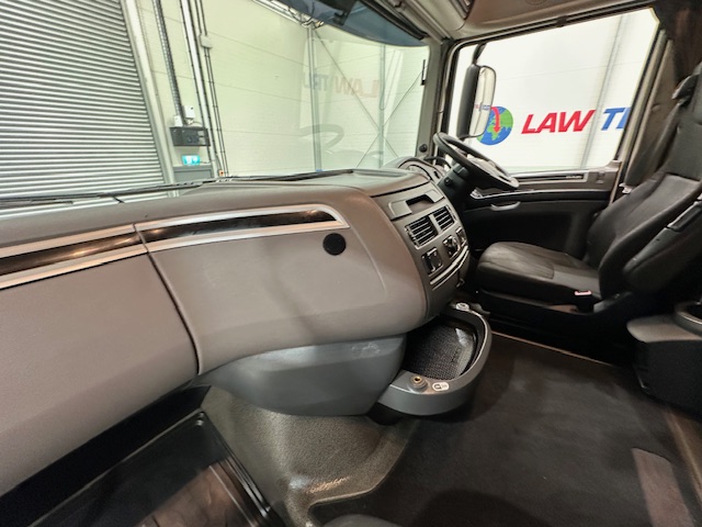 DAF XF 480 6×2 Midlift Tractor Unit