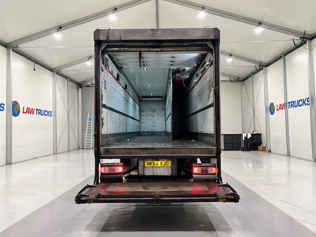 Scania P280 6×2 Rear Lift Day Cab Fridge Box