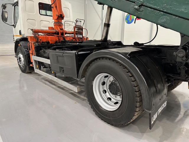 DAF LF55 220 4×2 Steel Tipper Grab Manual