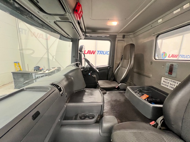 Scania G410 8×4 Rest Cab Hookloader Drawbar