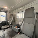 Scania G410 8×4 Rest Cab Hookloader Drawbar - thumbnail