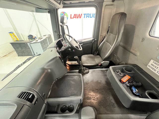 Scania G410 8×4 Rest Cab Hookloader Drawbar