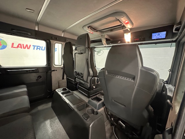 MAN TGL 12.220 Crew Cab Tilt and Slide