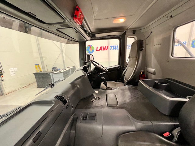 Scania P400 8×4 Day Cab Chassis