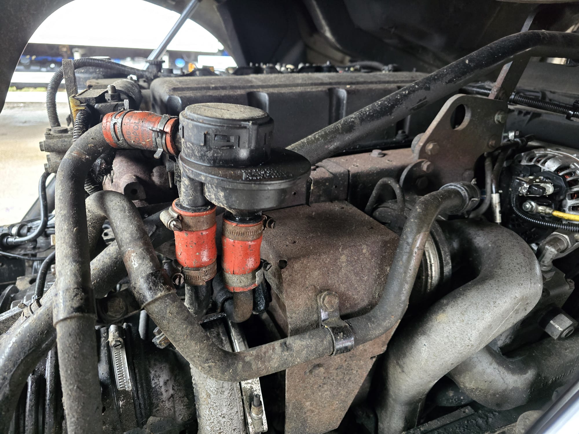 MAN TGL 12.220 Crew Cab Tilt and Slide