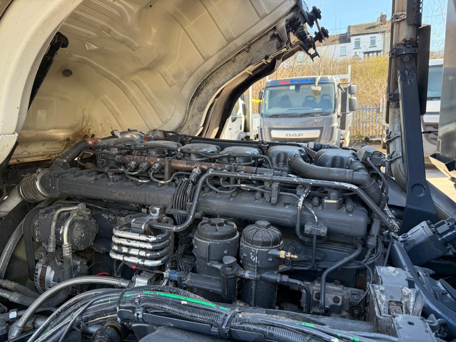 Scania P400 8×4 Day Cab Bulk Tipper Manual