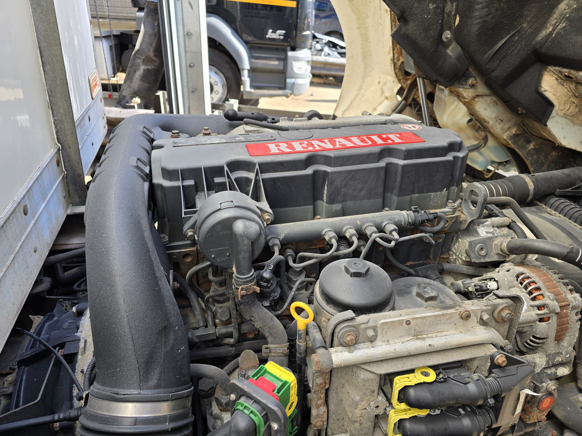 Renault Midlum 190 Day Cab Box Van