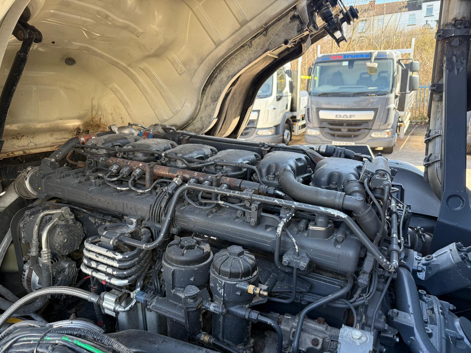 Scania P400 8×4 Day Cab Bulk Tipper Manual