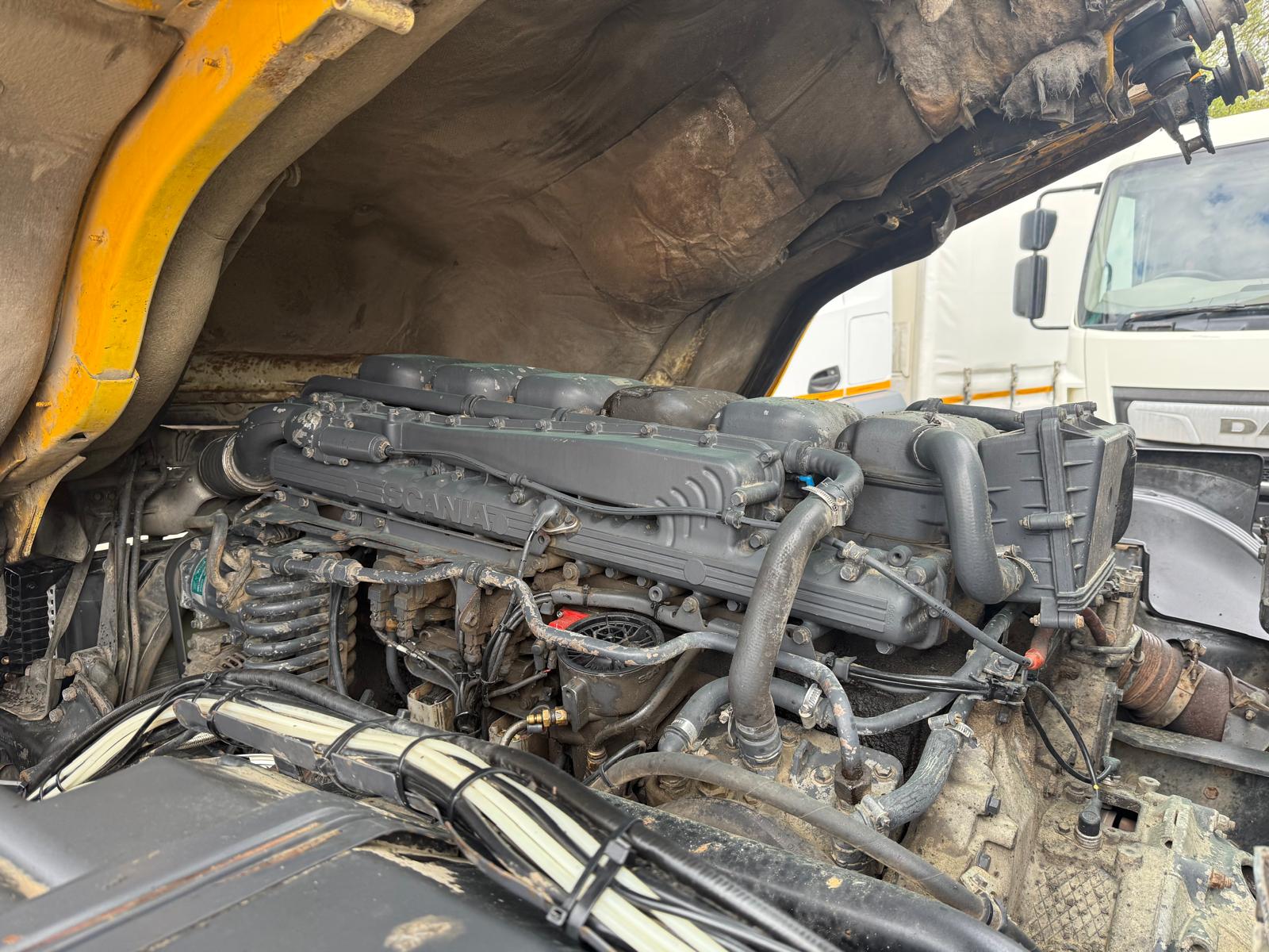 Scania P380 8×4 Day Cab Steel Tipper Manual