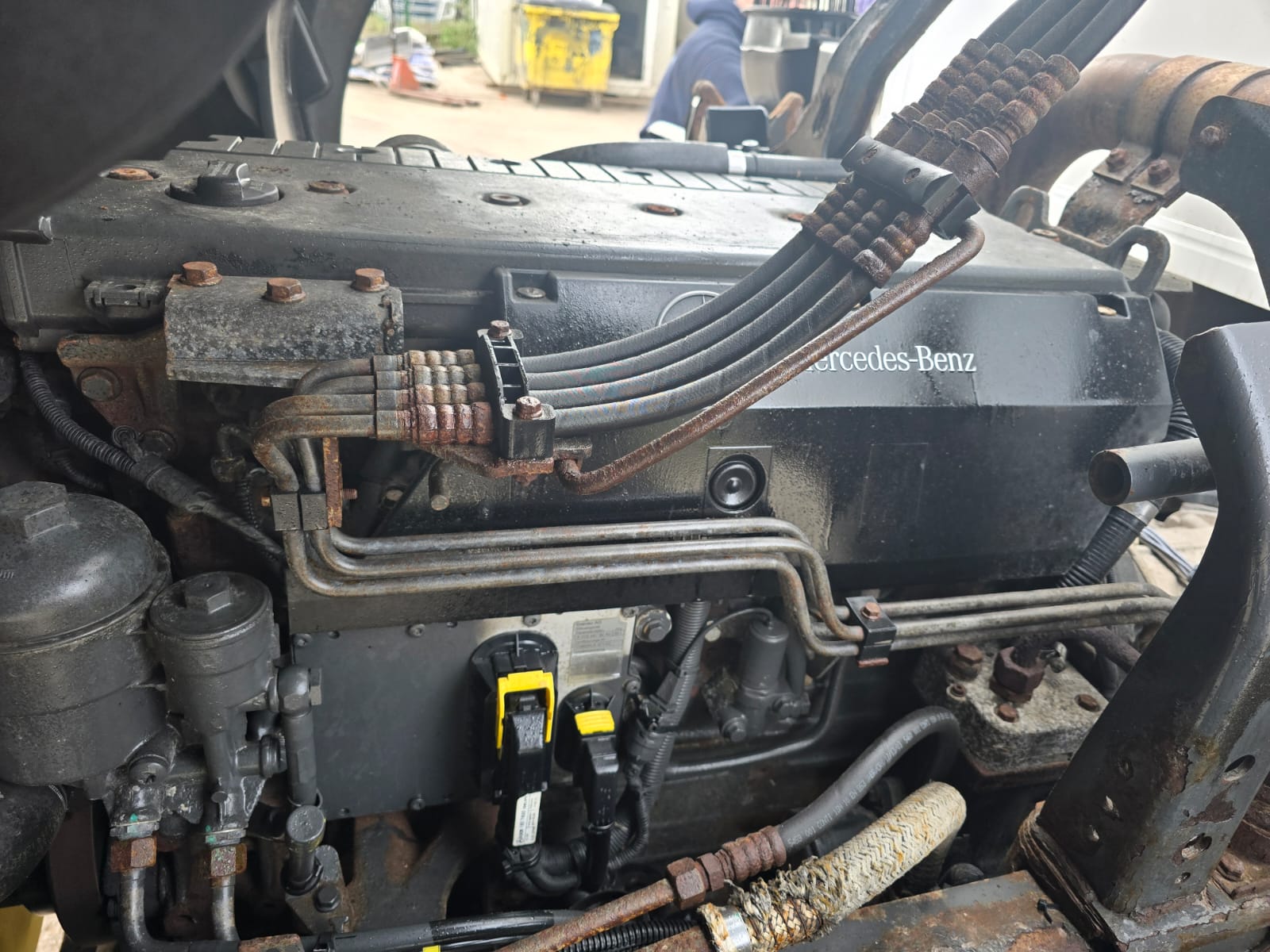 Mercedes Axor 1824 Day Cab Box Van