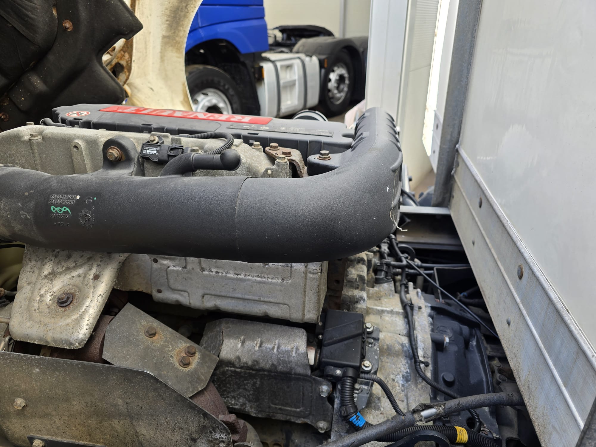 Renault Midlum 190 Day Cab Box Van