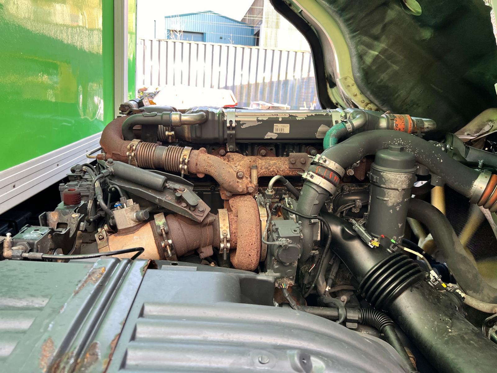 Scania P280 6×2 Rear Lift Day Cab Fridge Box
