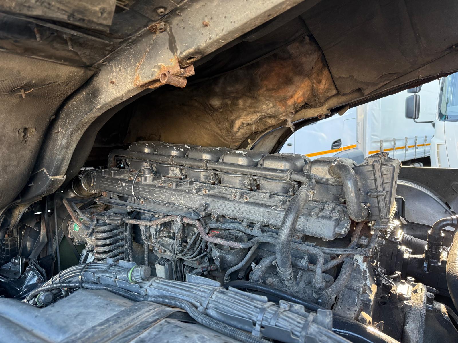 Scania P420 8×4 Sleeper Cab Vacuum Tanker
