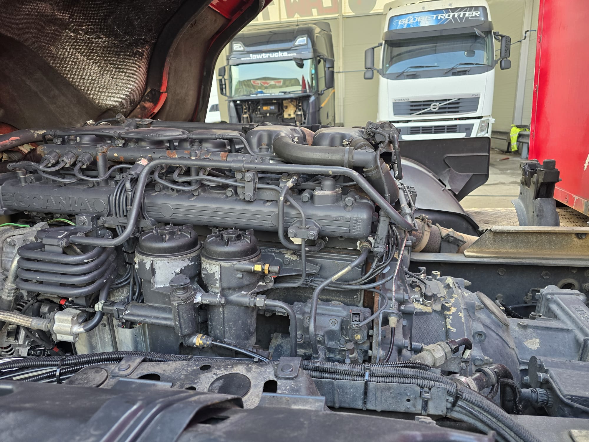 Scania P230 4×2 Sleeper Cab Curtainsider