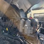 DAF XF105 460 6×2 Space Cab Tractor Unit - thumbnail