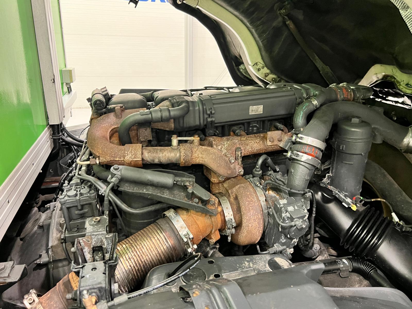 Scania P280 6×2 Rear Lift Day Cab Fridge Box