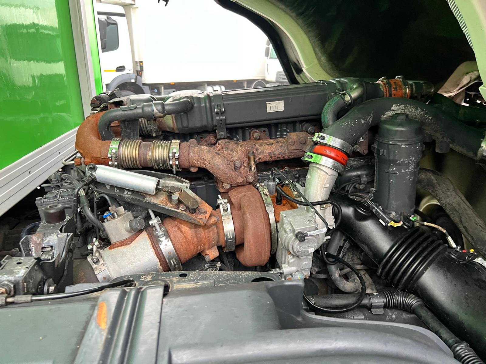 Scania P280 6×2 Rear Lift Day Cab Fridge Box