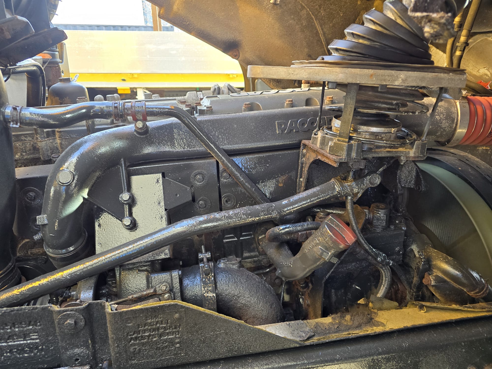 DAF CF75 310 6×4 Day Cab Gritter