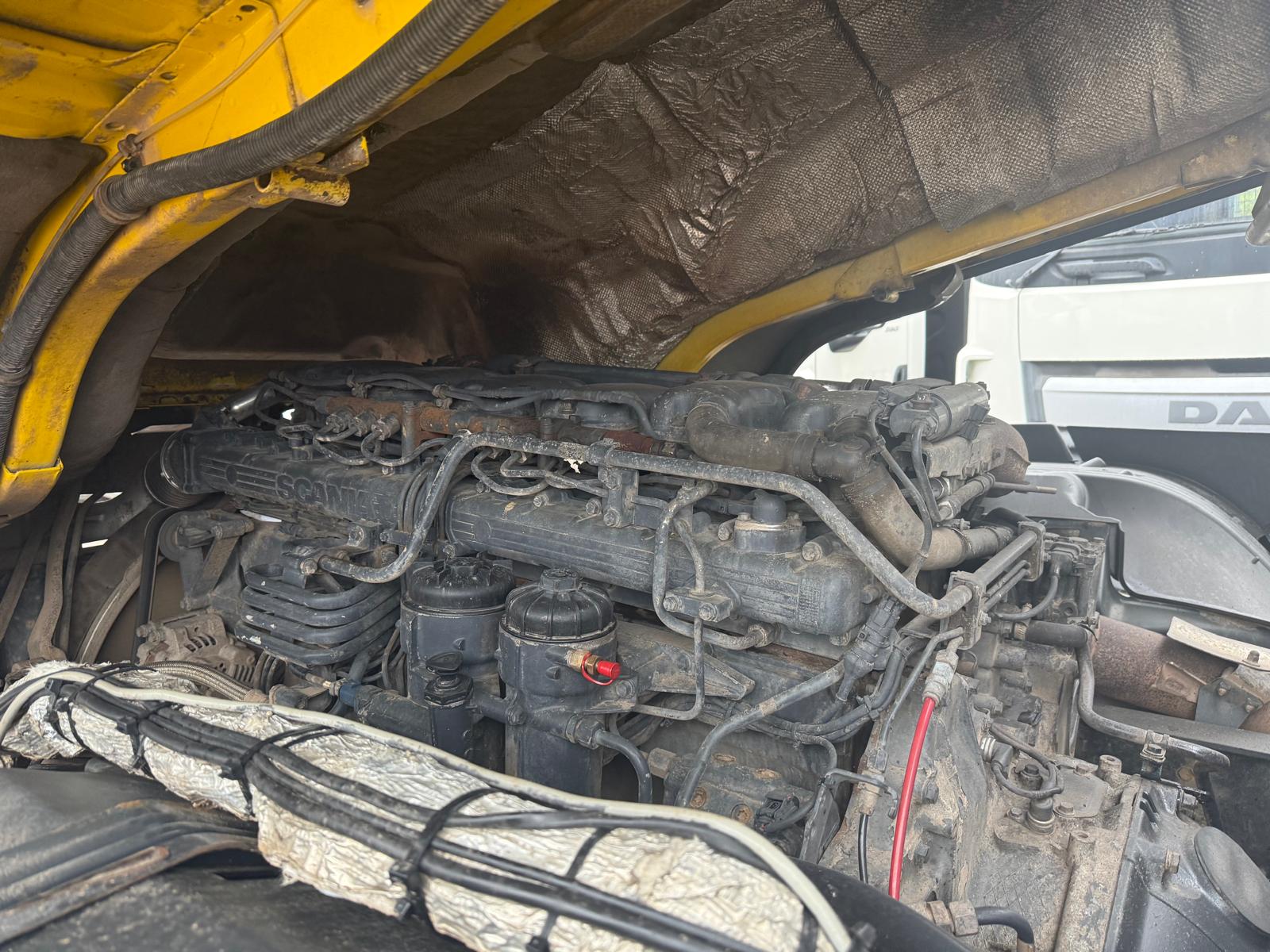 Scania P370 8×4 Sleeper Cab Tipper Manual