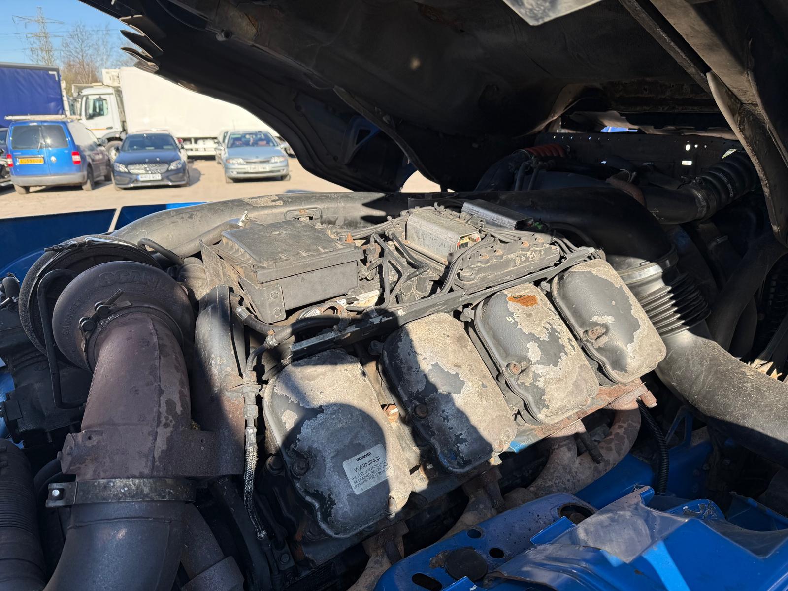 Scania R580 6×2 10 Tyre Rear Lift Tractor Unit PTO
