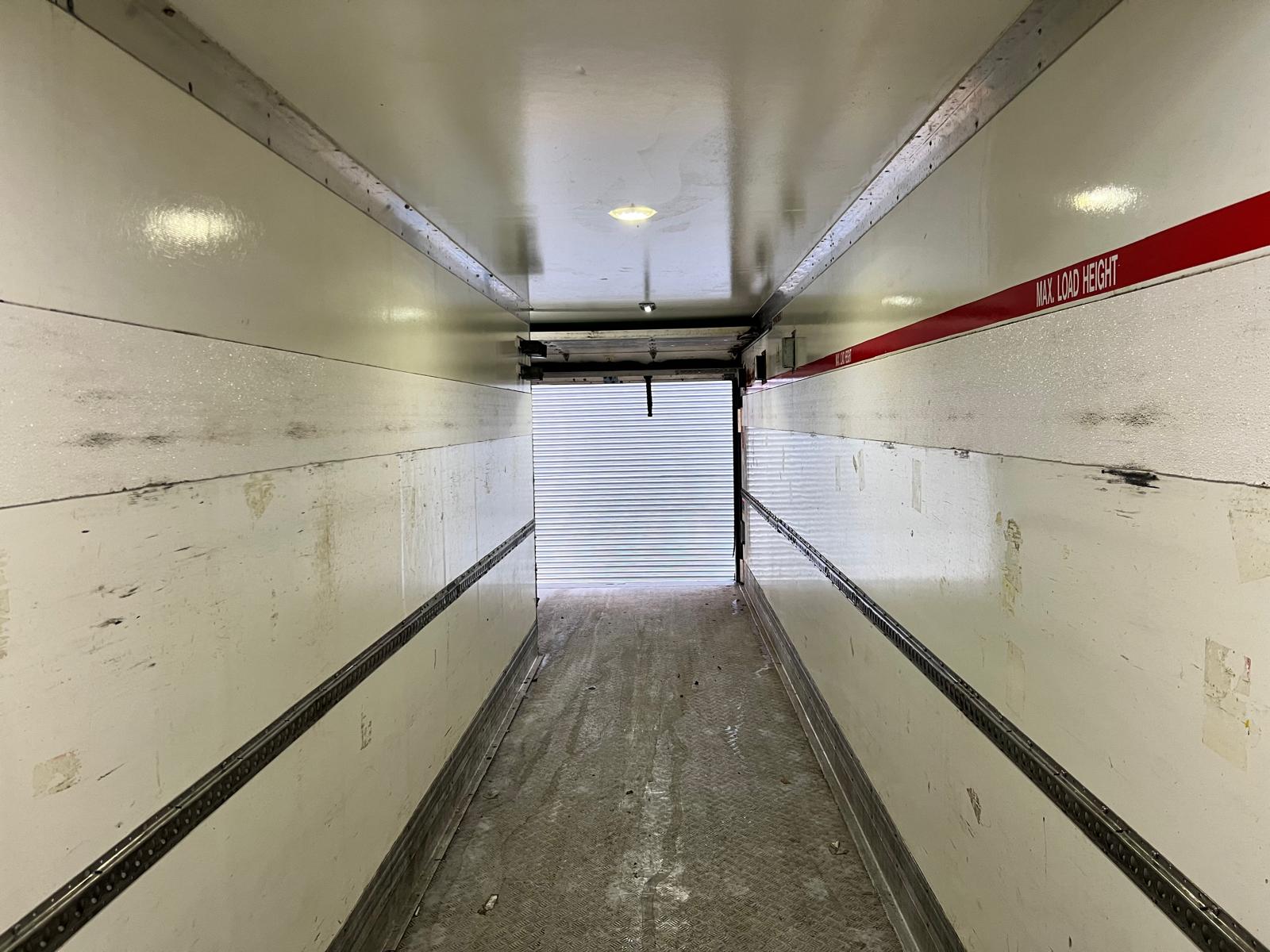 Scania P280 6×2 Rear Lift Day Cab Fridge Box