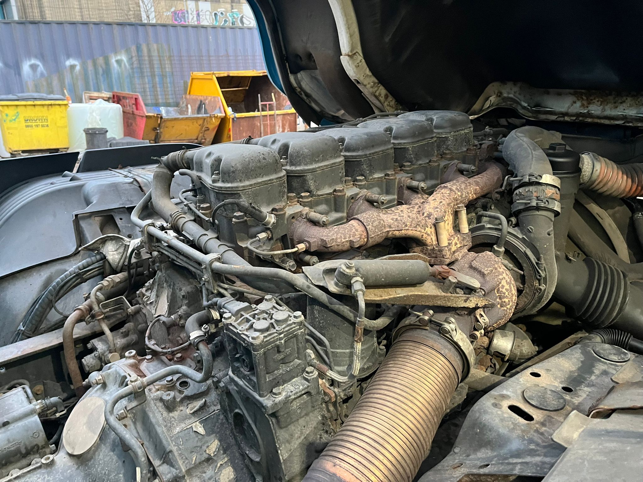 Scania P320 6×2 10 Tyre Rear Lift Insulated Box Van