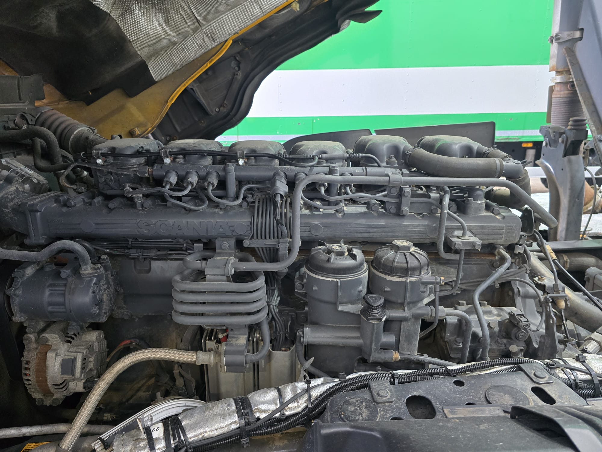 Scania R450 6×2 Rear Lift Tractor Unit PTO