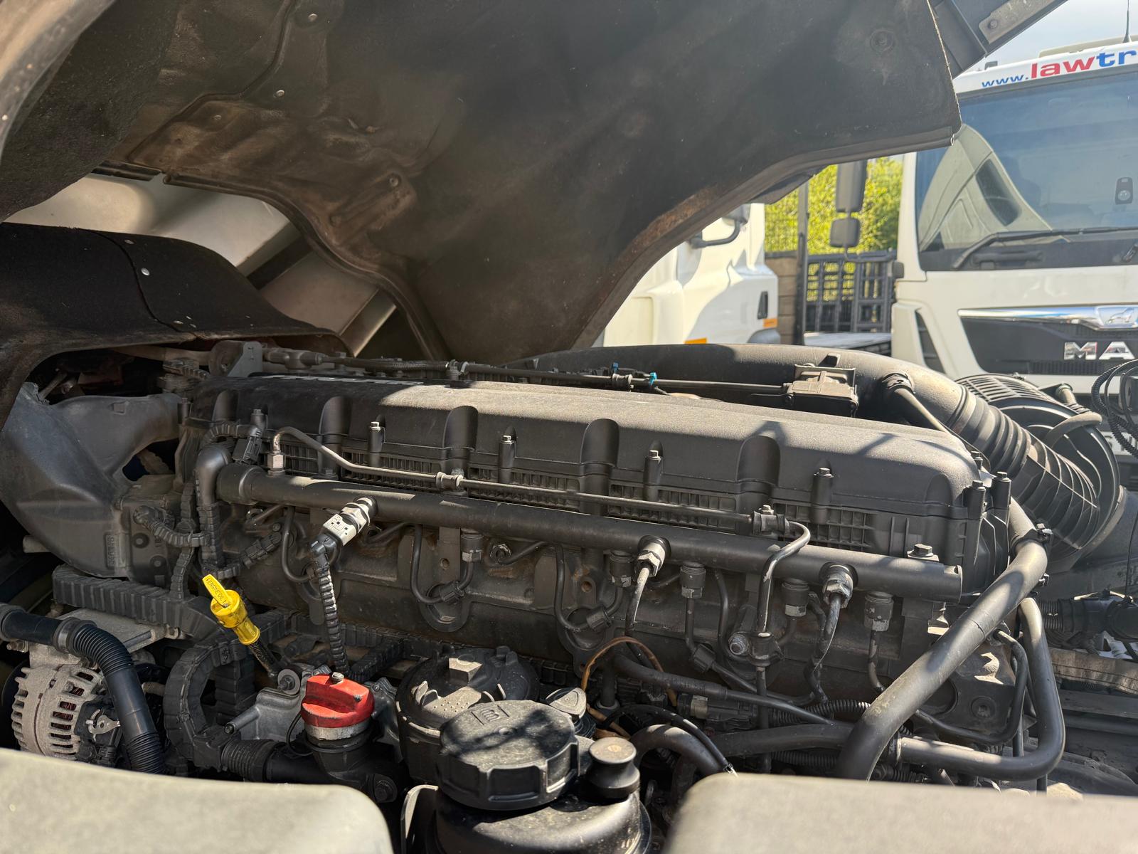 DAF XF 480 6×2 Midlift Tractor Unit