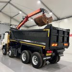 DAF CF85 360 8×4 Day Cab Steel Tipper Grab - thumbnail