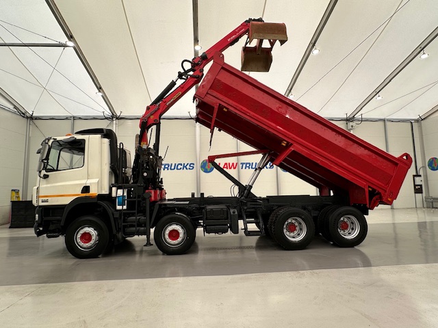 DAF CF85 410 8×4 Day Cab Steel Tipper Grab
