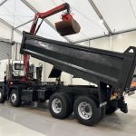 Hino 700 3241 8×4 Sleeper Cab Steel Tipper Grab - thumbnail
