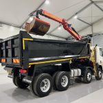 DAF CF85 360 8×4 Day Cab Steel Tipper Grab - thumbnail