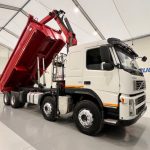Volvo FM 400 8×4 Steel Tipper Grab Manual - thumbnail