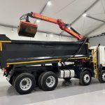 DAF CF85 360 8×4 Day Cab Steel Tipper Grab - thumbnail