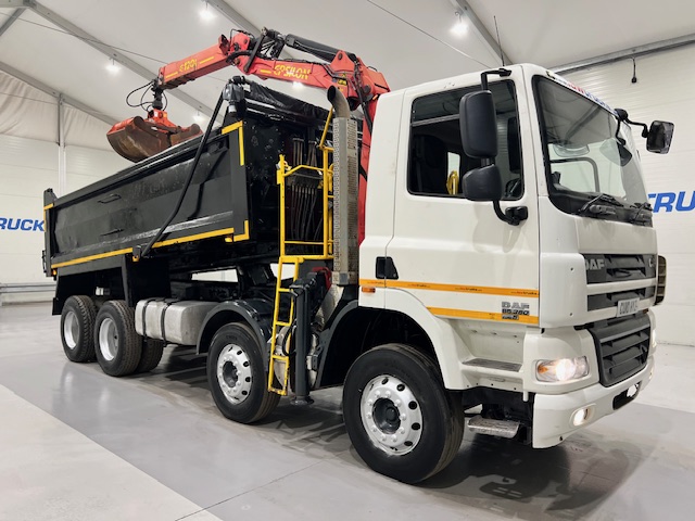 DAF CF85 360 8×4 Day Cab Steel Tipper Grab