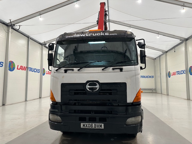 Hino 700 3241 8×4 Sleeper Cab Steel Tipper Grab