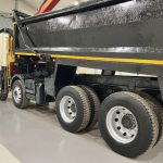 DAF CF85 360 8×4 Day Cab Steel Tipper Grab - thumbnail