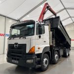 Hino 700 3241 8×4 Sleeper Cab Steel Tipper Grab - thumbnail