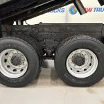 Hino 700 3241 8×4 Sleeper Cab Steel Tipper Grab - thumbnail