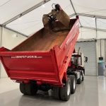 Volvo FM 400 8×4 Steel Tipper Grab Manual - thumbnail