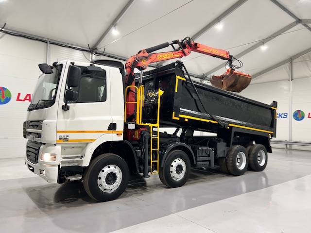 DAF CF85 360 8×4 Day Cab Steel Tipper Grab