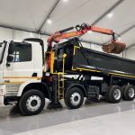 DAF CF85 360 8×4 Day Cab Steel Tipper Grab - thumbnail